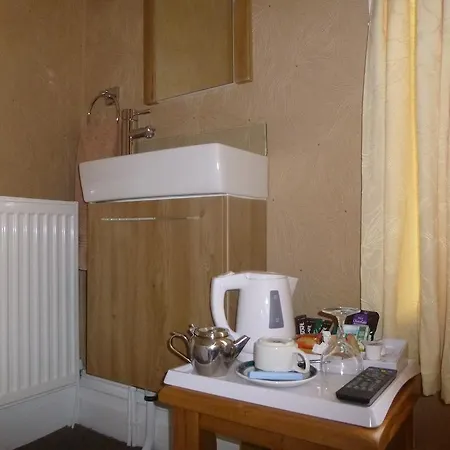 Pensionat Sandon 4*